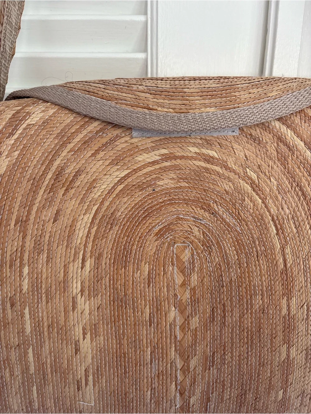 Women's Straw Shoulder Bag